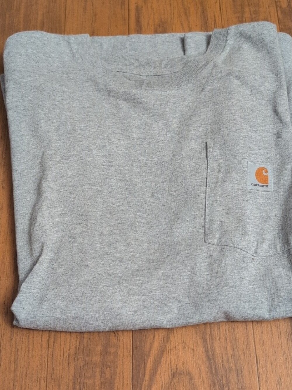 Two Carhartt Men's Short Sleeve Pocket T-shirts - Picture 4 of 5